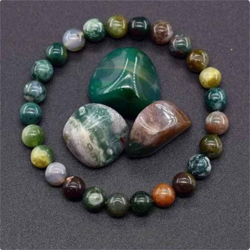 Noemi - Representerer Styrke, Mot Og Beskyttelse